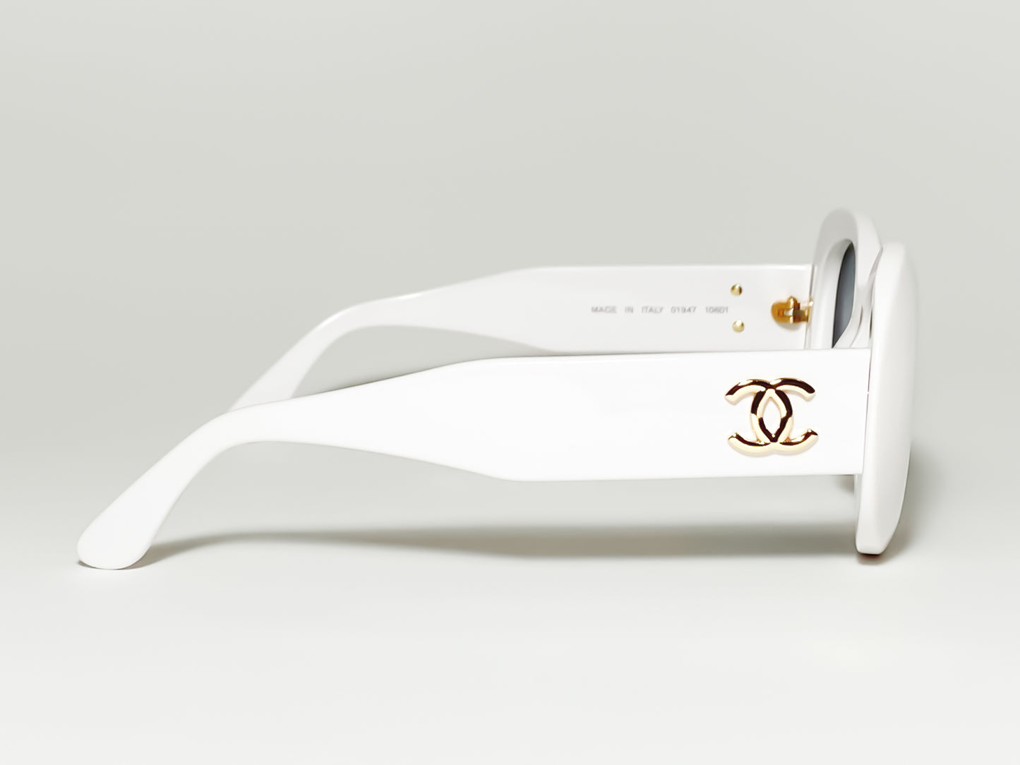 01947 chanel sunglasses