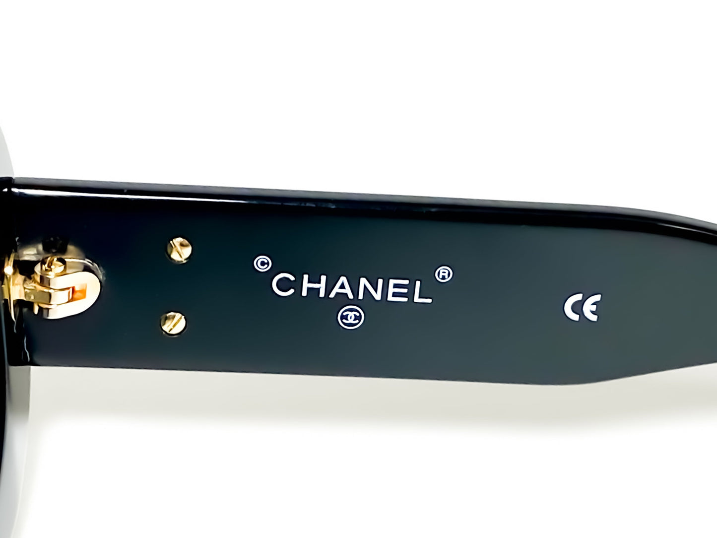 CHANEL black oval - 1993 CHANEL