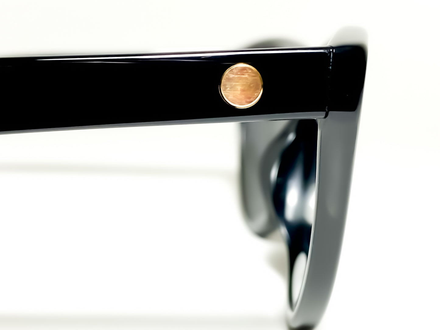 CHANEL Wayfarer Logo - 1993