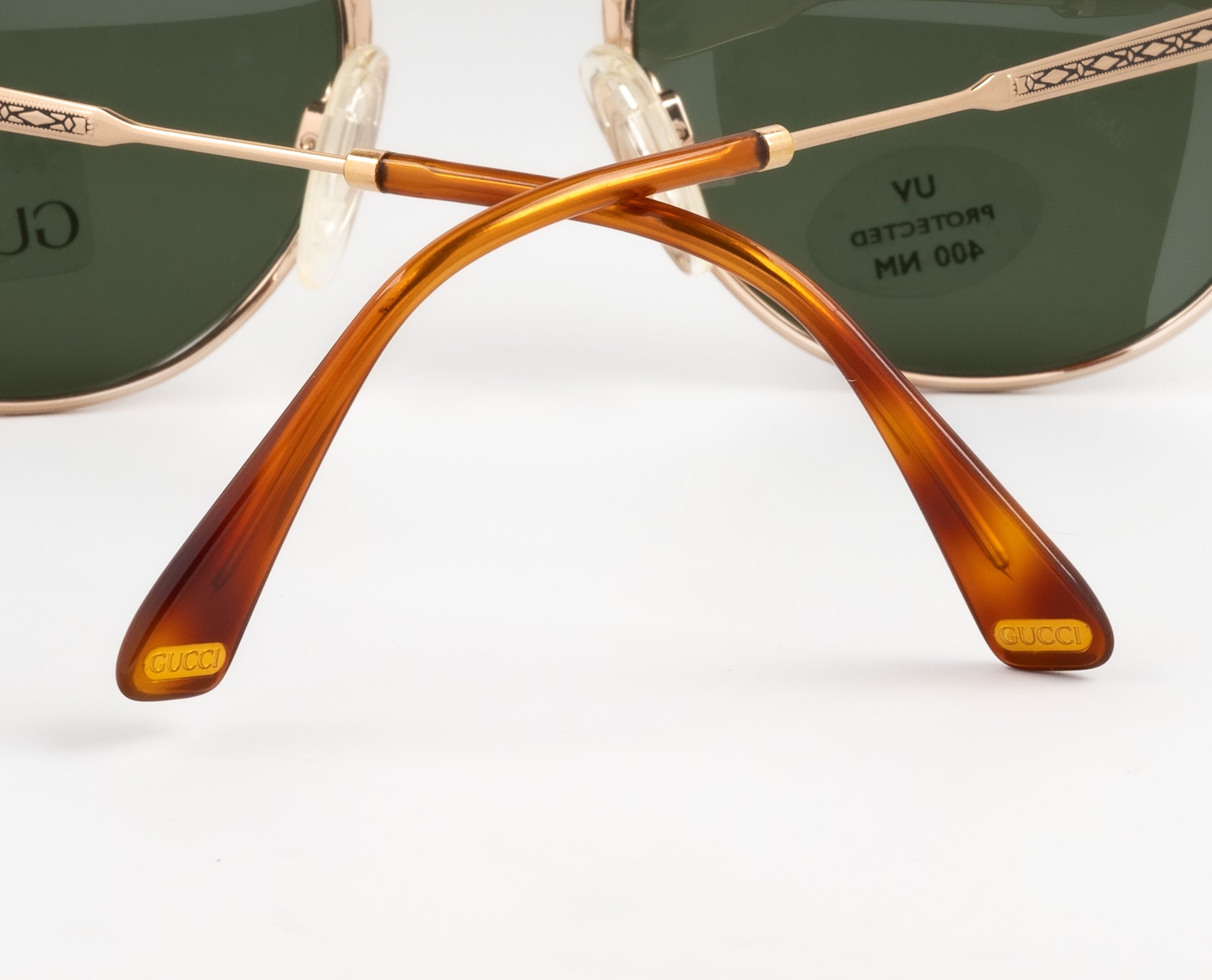 Odd Frames unique vintage gucci Round sunglasses with gold frame and dark green lenses GG 1226
