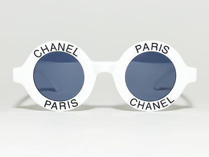 CHANEL white circle 01945