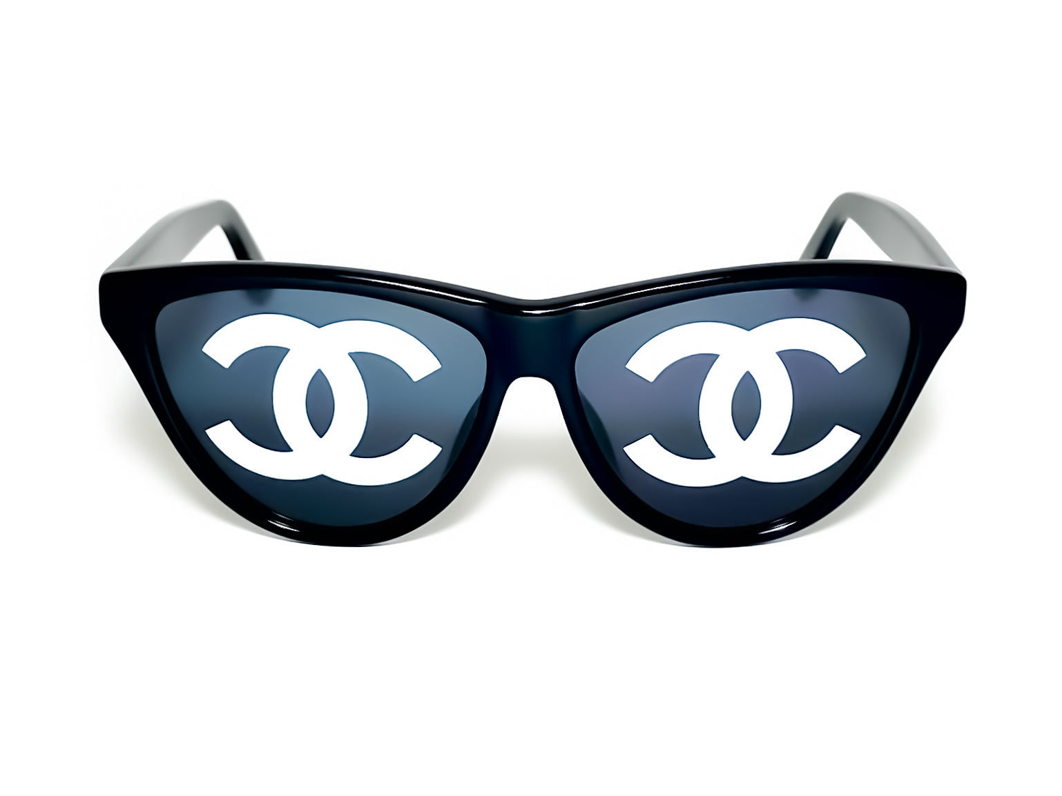 Chanel small sunglasses｜TikTok Search