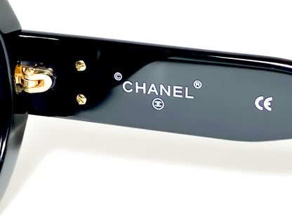 CHANEL black oversize with “CHANEL PARIS” on lenses - 1993